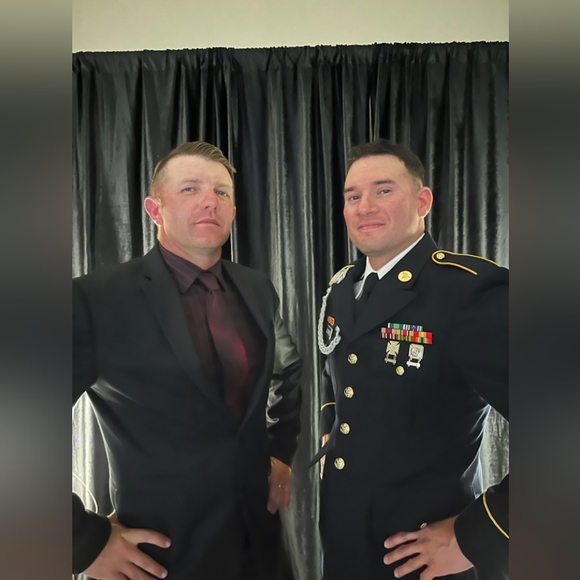 Meet your Posher, Steven - Picture 2 of 6